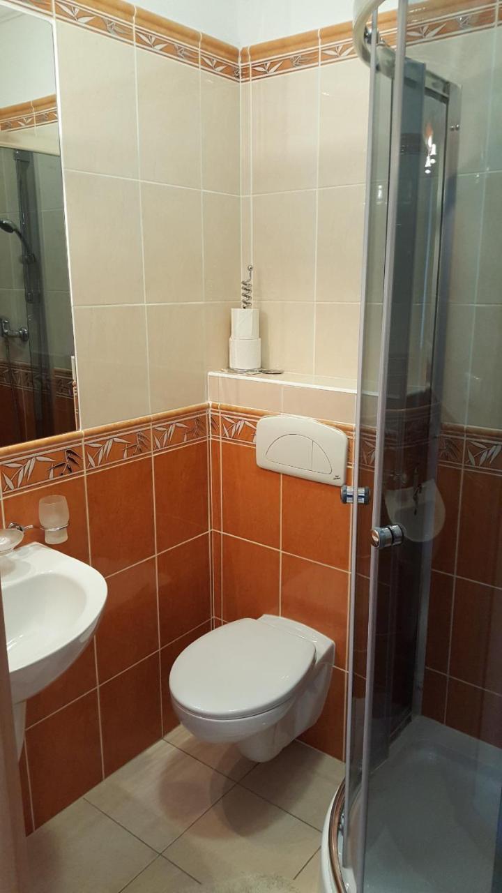 Hotel Banik Handlova Ngoại thất bức ảnh